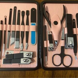 18 Piece Manicure Set in Pink Travel Case by Keiby Citom, NWT in Box